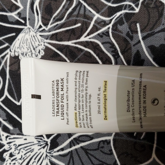 LAST CHANCE! πHost Pick!π Labotica Transforming Liquid Foil Mask - Picture 2 of 2